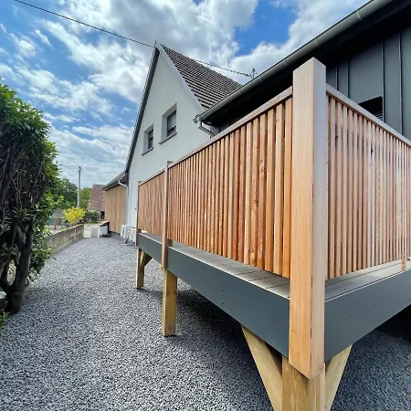 Alojamento de Acomodação e Pequeno-almoço L'atelier Emile - Privatif - 5 Min Colmar Sainte-Croix-en-Plaine