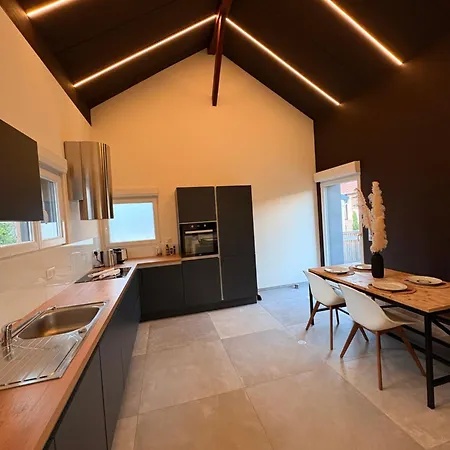 L'atelier Emile - Privatif - 5 Min Colmar Alojamento de Acomodação e Pequeno-almoço 4*