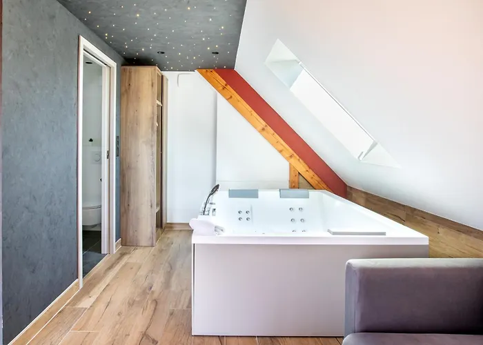 L'atelier Emile - Privatif - 5 Min Colmar Bed & Breakfast 4*